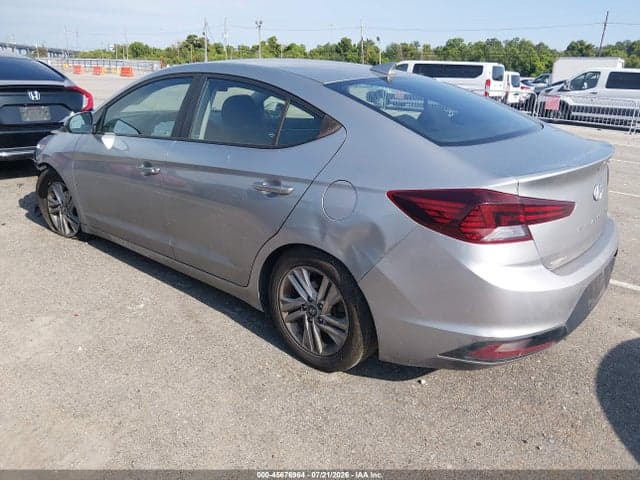 2020 HYUNDAI ELANTRA SEL 3