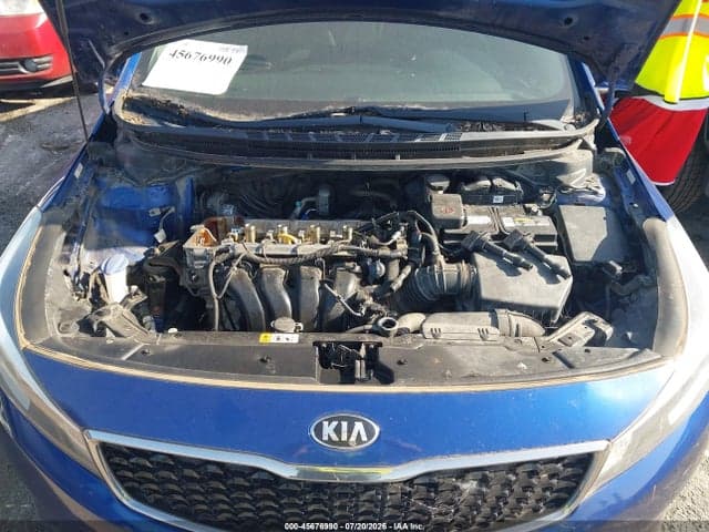 2017 KIA FORTE LX 10