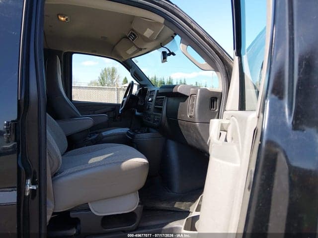 2017 CHEVROLET EXPRESS 3500 LT 5