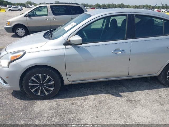 2019 NISSAN VERSA 1.6 SV 12