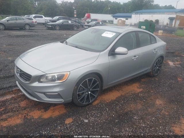 2017 VOLVO S60 T5 DYNAMIC 2