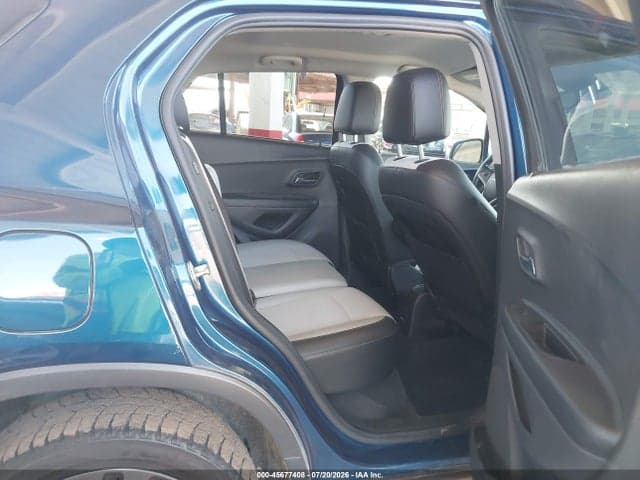 2020 CHEVROLET TRAX AWD LT 8