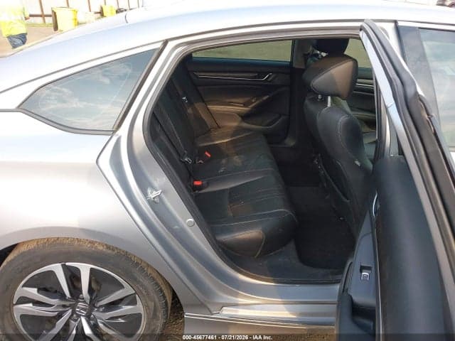 2022 HONDA ACCORD HYBRID EX-L 8