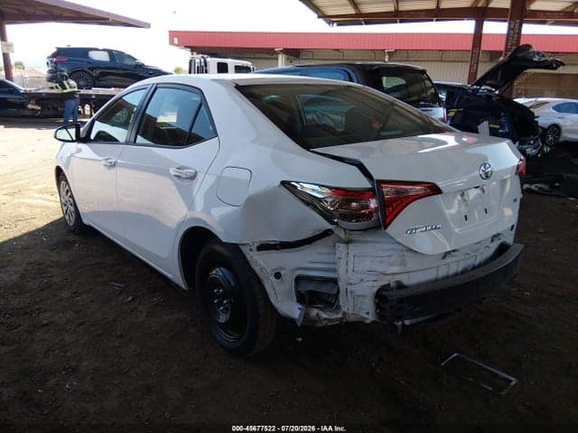 2018 TOYOTA COROLLA LE 6
