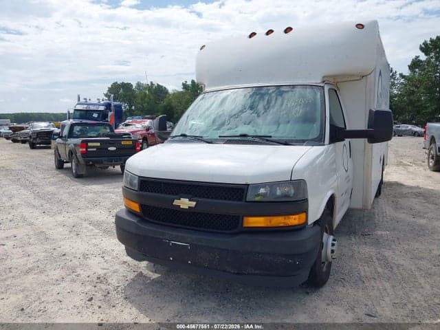 2018 CHEVROLET EXPRESS CUTAWAY WORK VAN 10