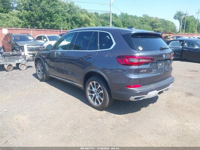 2022 BMW X5 PHEV XDRIVE45E 3