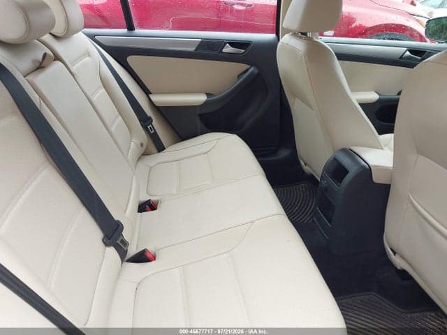 2017 VOLKSWAGEN JETTA 1.4T SE 8