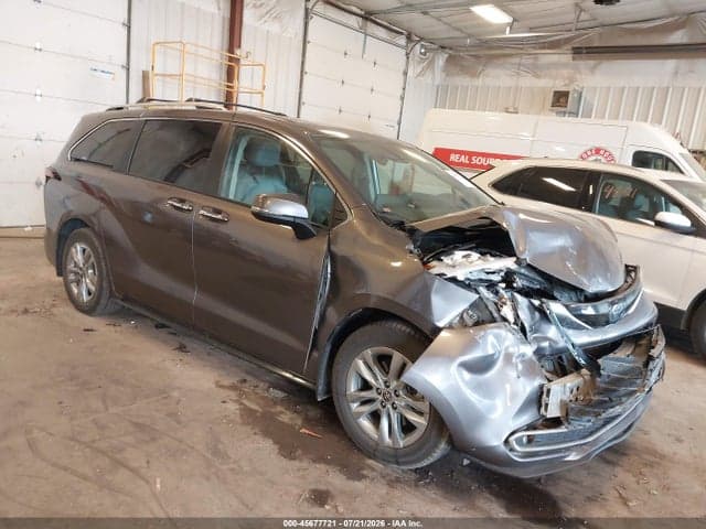 2022 TOYOTA SIENNA LIMITED