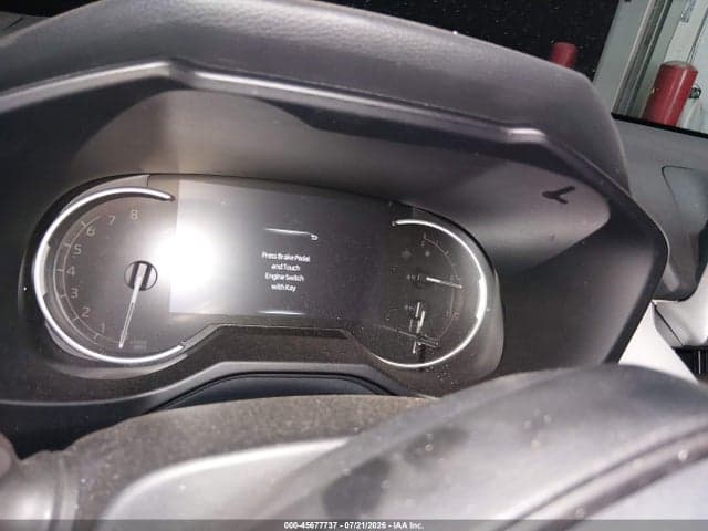 2025 TOYOTA RAV4 XLE 7
