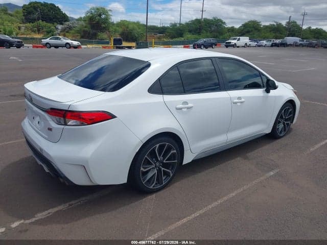 2020 TOYOTA COROLLA SE 4