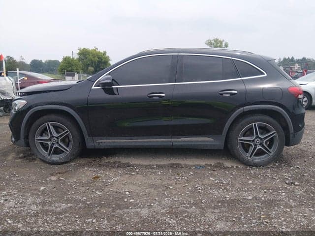 2022 MERCEDES-BENZ GLA 250 4MATIC 14