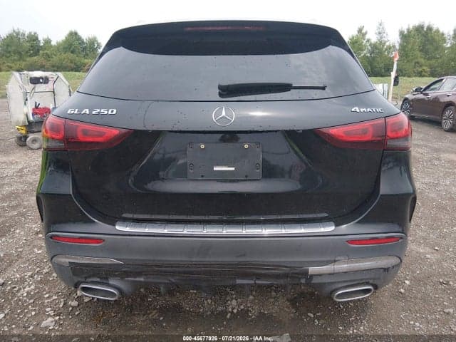 2022 MERCEDES-BENZ GLA 250 4MATIC 16
