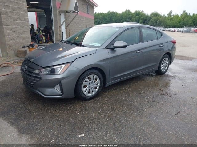 2019 HYUNDAI ELANTRA SE 2