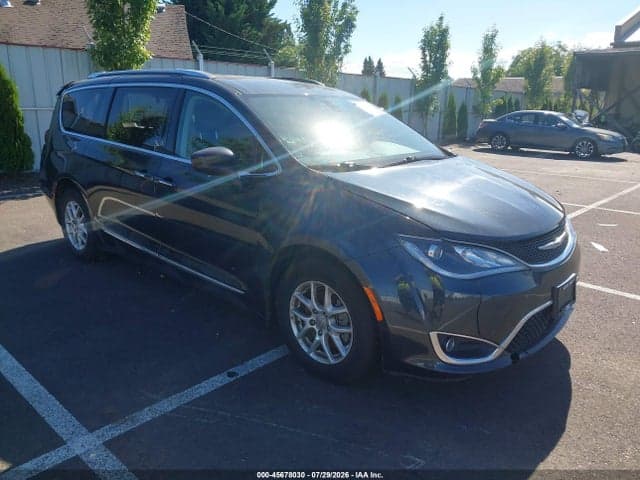 2020 CHRYSLER PACIFICA TOURING L 1