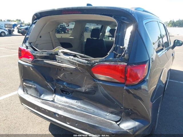 2020 CHRYSLER PACIFICA TOURING L 6