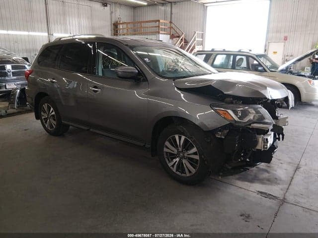2017 NISSAN PATHFINDER SV 1