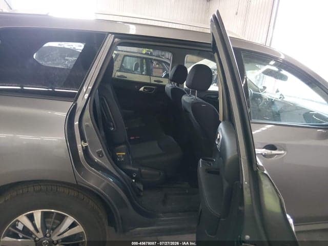 2017 NISSAN PATHFINDER SV 8