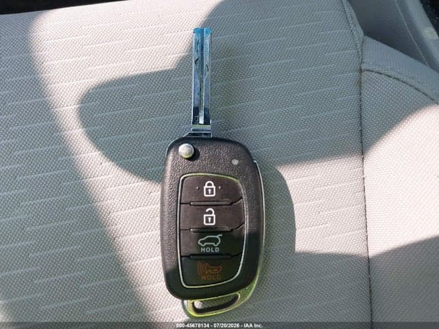 2019 HYUNDAI TUCSON SE 11