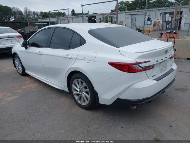 2025 TOYOTA CAMRY SE 3