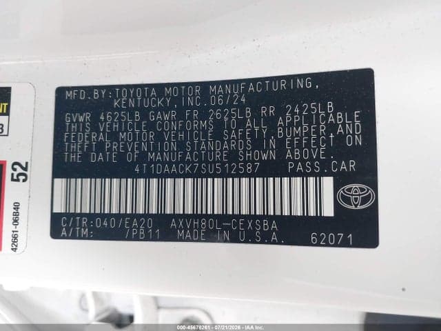 2025 TOYOTA CAMRY SE 9