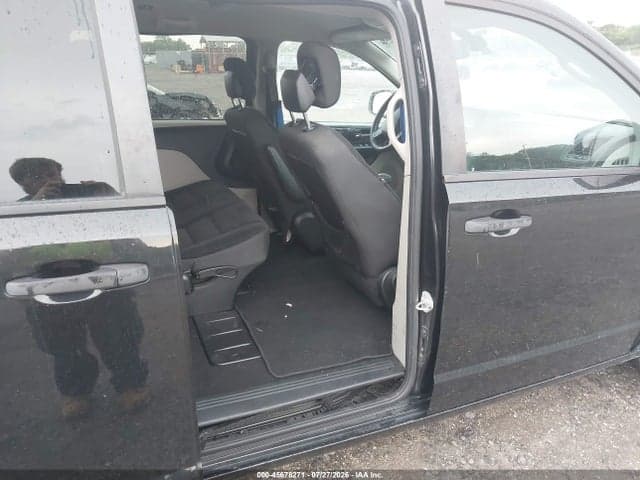2019 DODGE GRAND CARAVAN SE 8