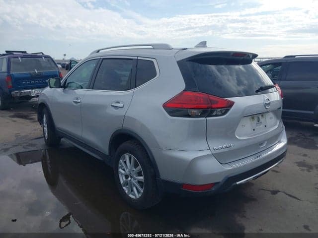 2017 NISSAN ROGUE SV 4