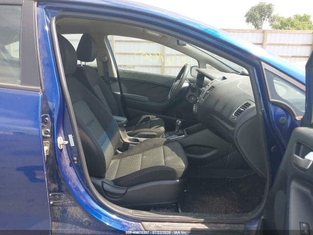 2017 KIA FORTE LX 5