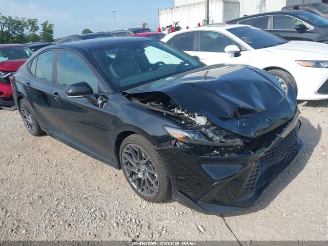 2025 TOYOTA CAMRY SE - 1