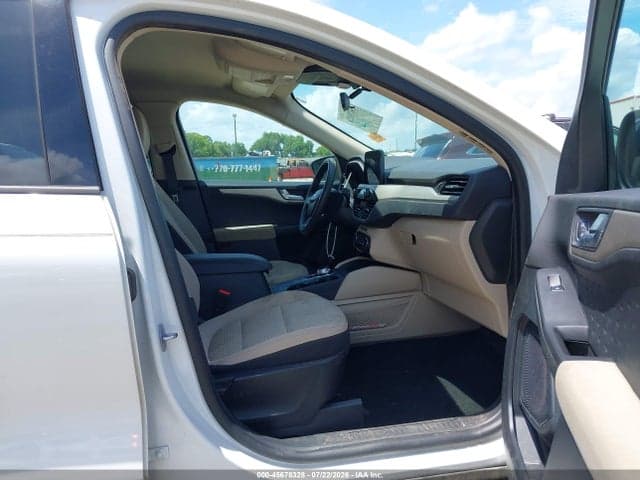 2020 FORD ESCAPE SE 5