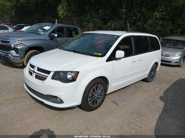 2017 DODGE GRAND CARAVAN GT 2