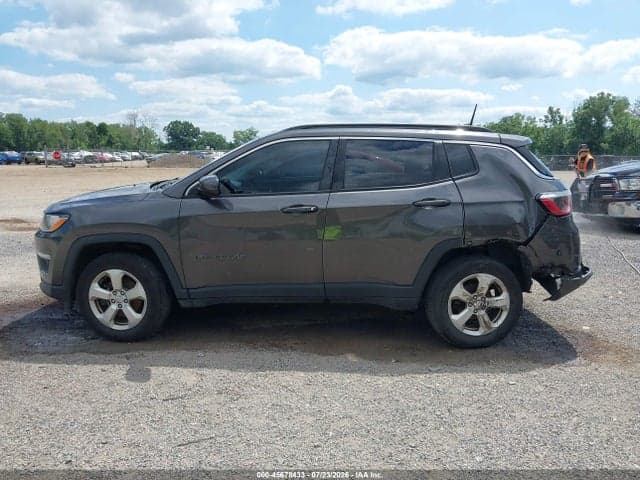 2018 JEEP COMPASS LATITUDE 4X4 14