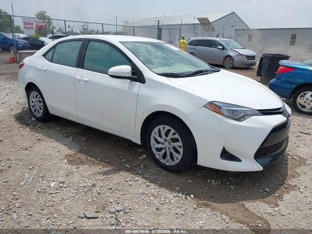2019 TOYOTA COROLLA LE 1
