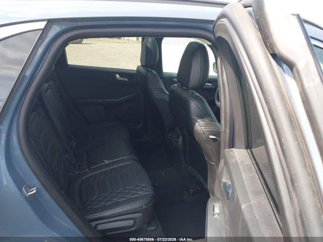 2024 FORD ESCAPE PLATINUM 8