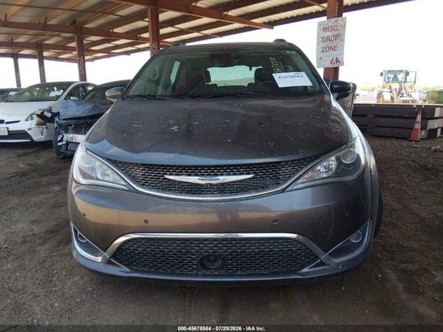 2020 CHRYSLER PACIFICA TOURING L 12