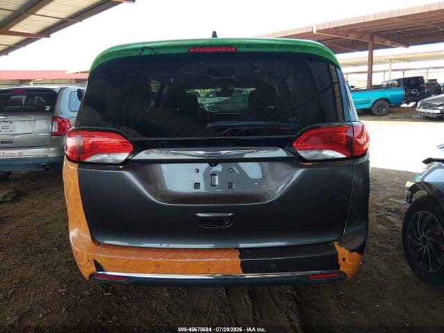 2020 CHRYSLER PACIFICA TOURING L 16
