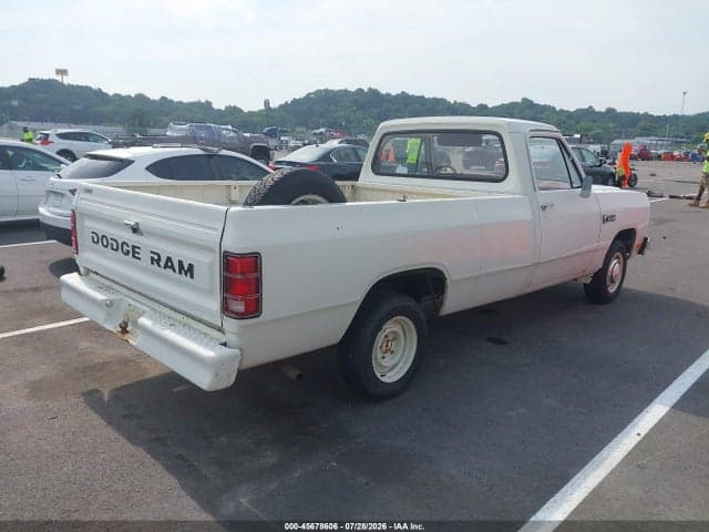 1985 DODGE D-SERIES D100/D150 4