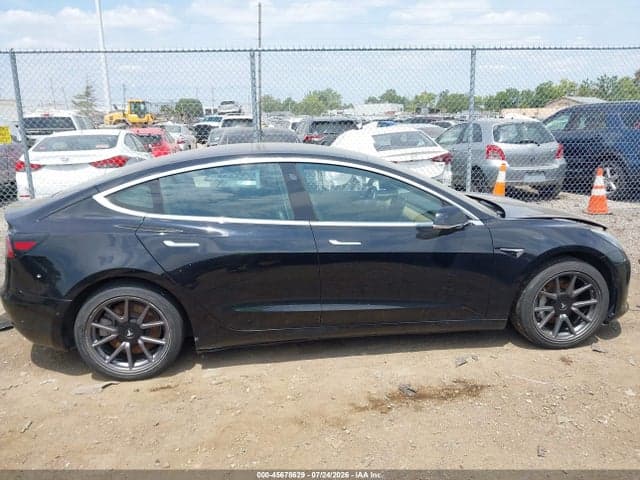 2019 TESLA MODEL 3 LONG RANGE/PERFORMANCE 12