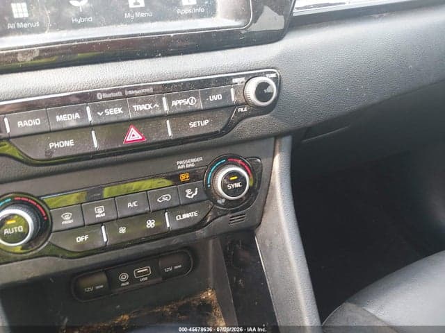2019 KIA NIRO 6