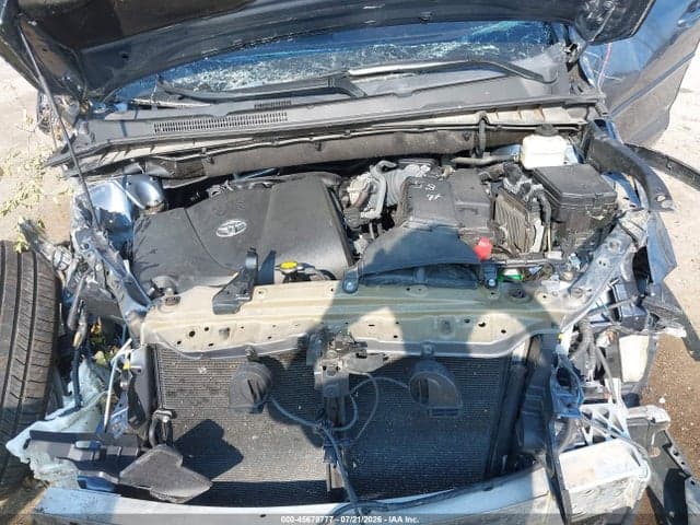 2017 TOYOTA HIGHLANDER LIMITED PLATINUM 10