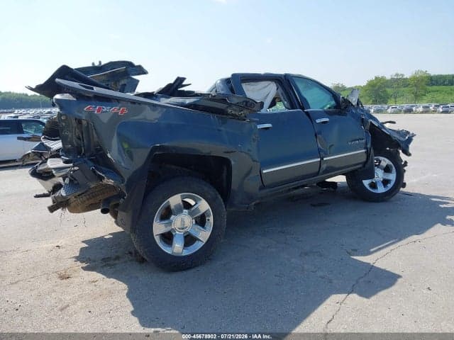 2017 CHEVROLET SILVERADO 1500 LTZ 4
