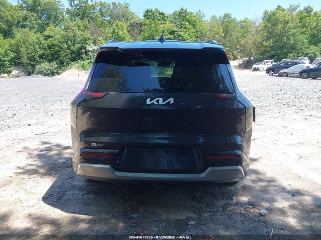 2024 KIA EV9 LAND 16