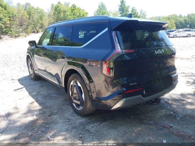 2024 KIA EV9 LAND 3