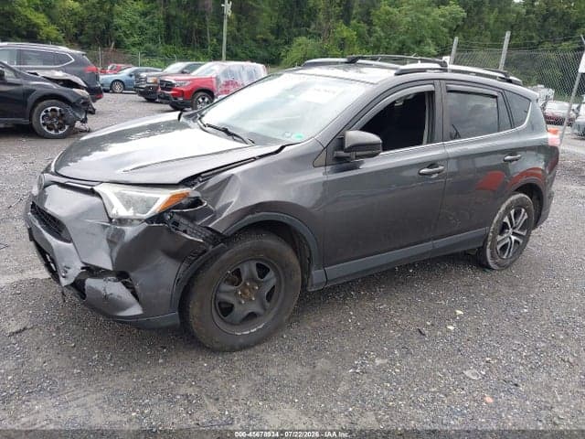 2017 TOYOTA RAV4 LE 2
