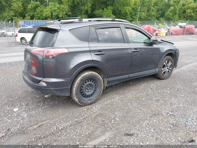 2017 TOYOTA RAV4 LE 4
