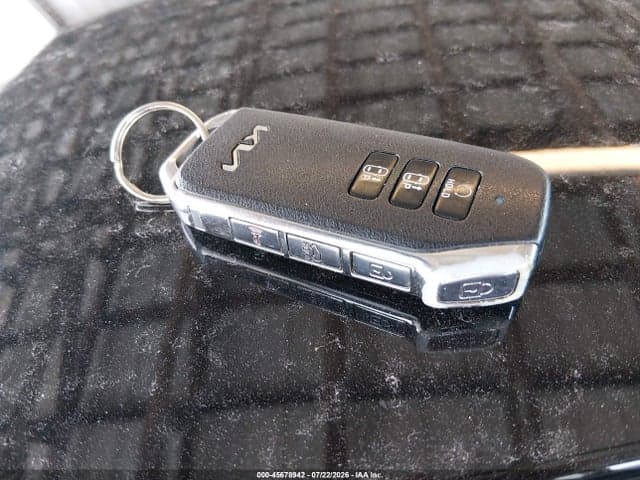 2022 KIA EV6 WIND 11