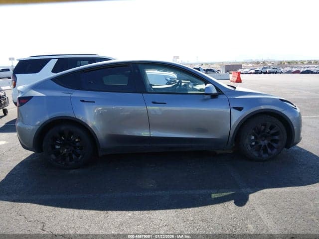 2024 TESLA MODEL Y LONG RANGE DUAL MOTOR ALL-WHEEL DRIVE 13