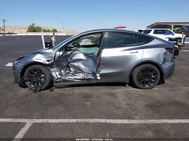 2024 TESLA MODEL Y LONG RANGE DUAL MOTOR ALL-WHEEL DRIVE 14
