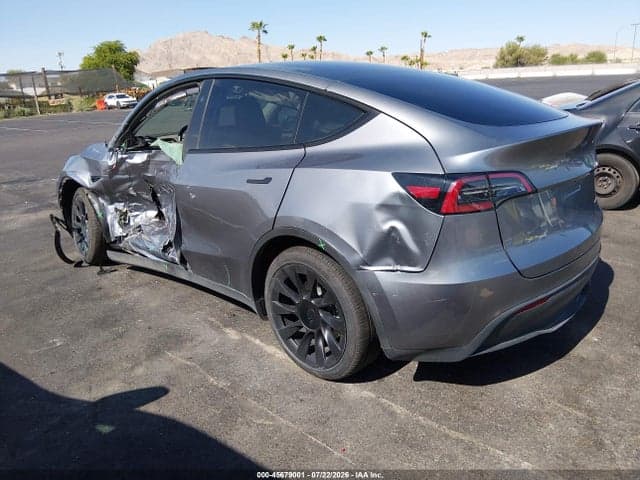2024 TESLA MODEL Y LONG RANGE DUAL MOTOR ALL-WHEEL DRIVE 3