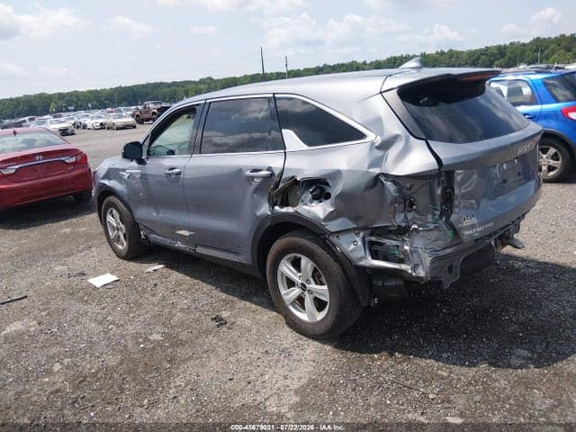 2025 KIA SORENTO LX 3