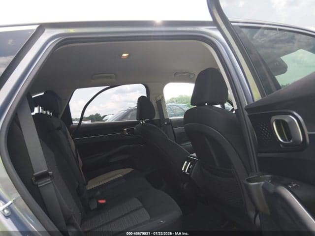 2025 KIA SORENTO LX 8